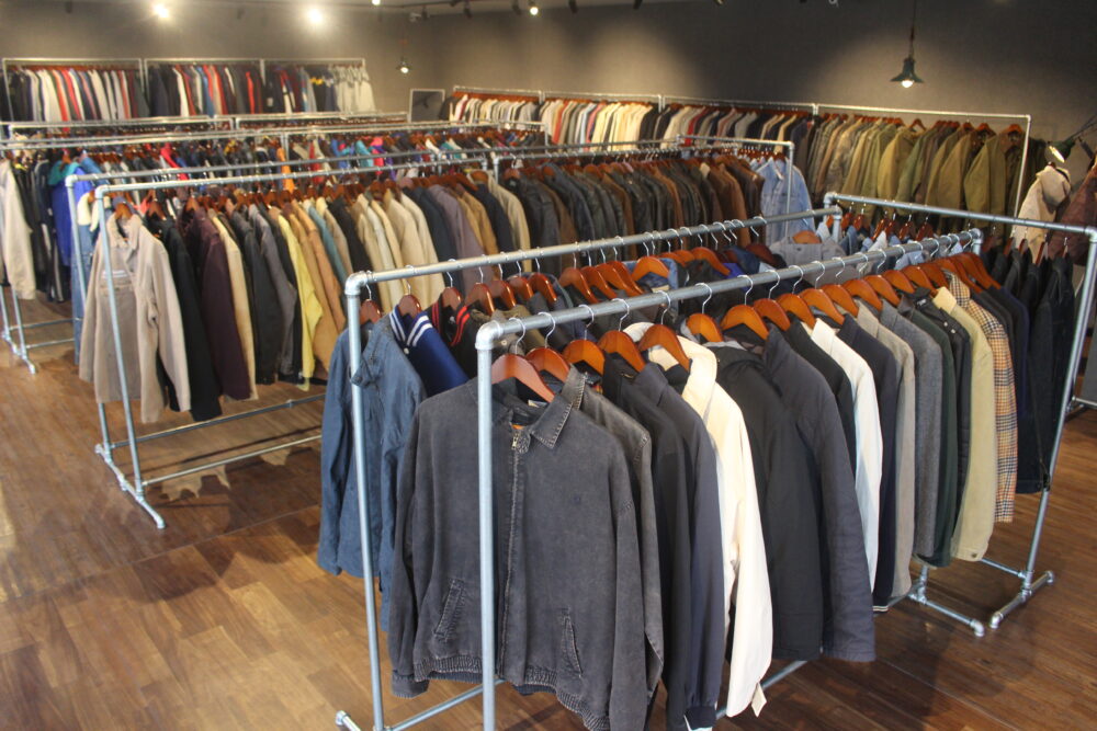 無人古着屋 NOTIME　伊予松前店